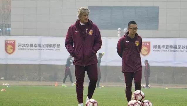 ”“吉拉西在今夏决定加入斯图加特，尽管他收到了海外俱乐部的报价，在那里他能赚到更多的钱。